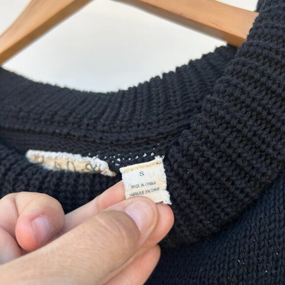 Anthropologie Field Flower Chunky Knit Thick Cotton Sweater Black Small Top - Picture 8 of 9